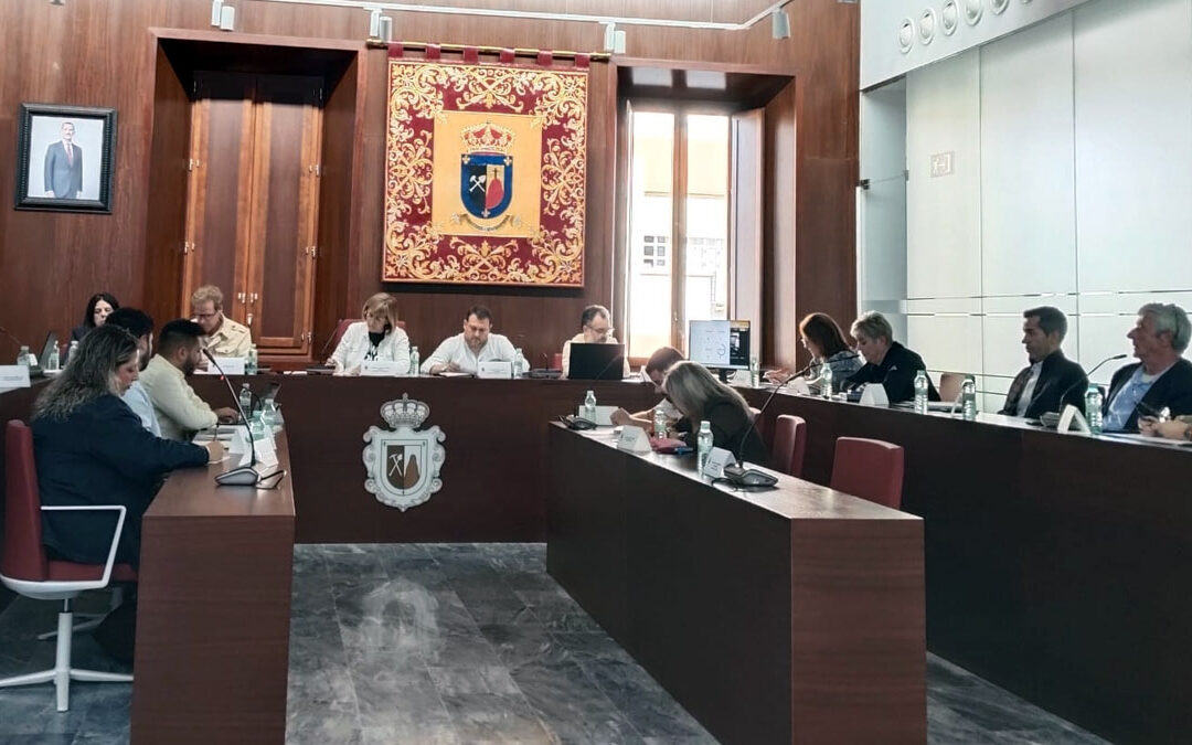 IU y PSOE piden explicaciones sobre la tramitación del Festival A Pico y Pala