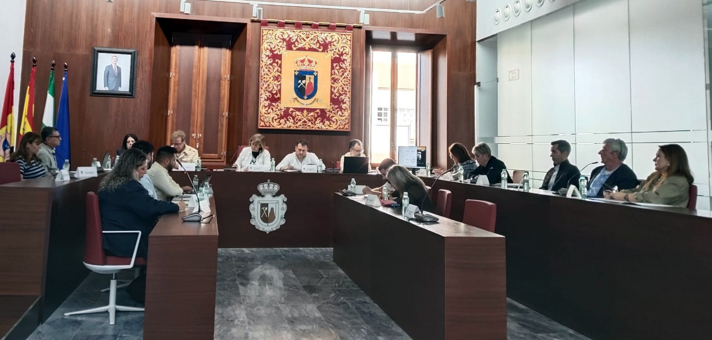 IU y PSOE piden explicaciones sobre la tramitación del Festival A Pico y Pala